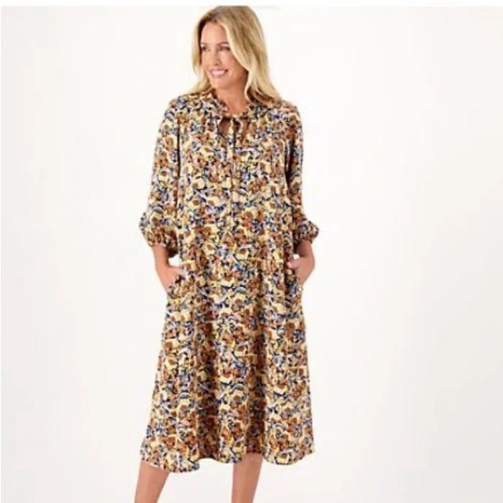 GIRL WITH CURVES Georgette Midi Dress A523218